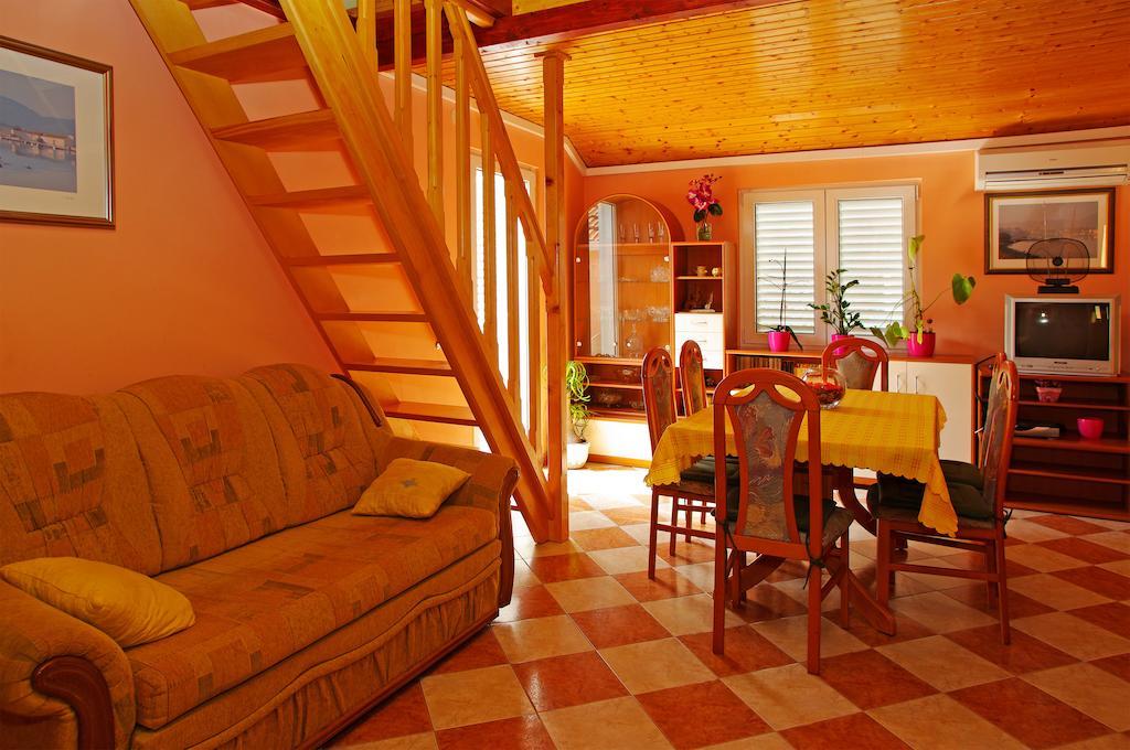 Apartments Julija Vela Luka Room photo