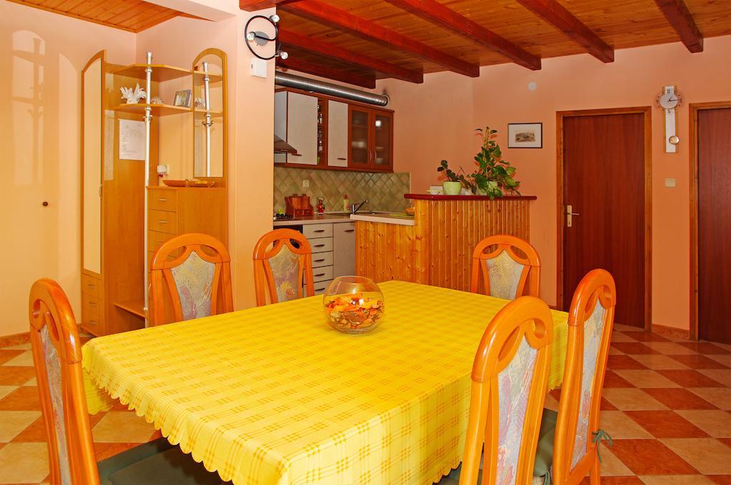 Apartments Julija Vela Luka Exterior photo