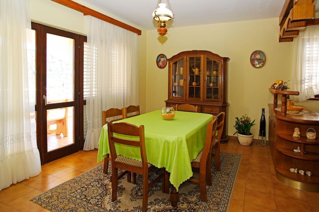Apartments Julija Vela Luka Room photo